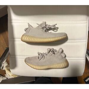 Size 4 - adidas Yeezy Boost 350 V2 Low Sesame